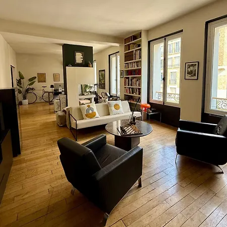 Apartment Spacieux Et Elegant *