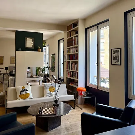 Apartment Spacieux Et Elegant