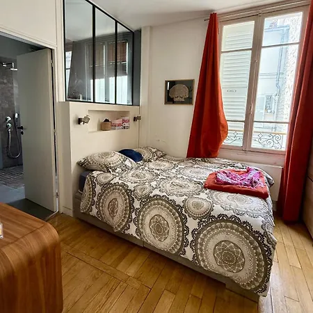 Spacieux Et Elegant * Paris