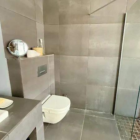 Apartment Spacieux Et Elegant *